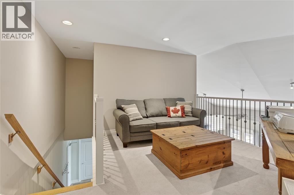 1550 Venetian Boulevard Unit# 310, Point Edward, ON - Indoor Photo Showing Other Room
