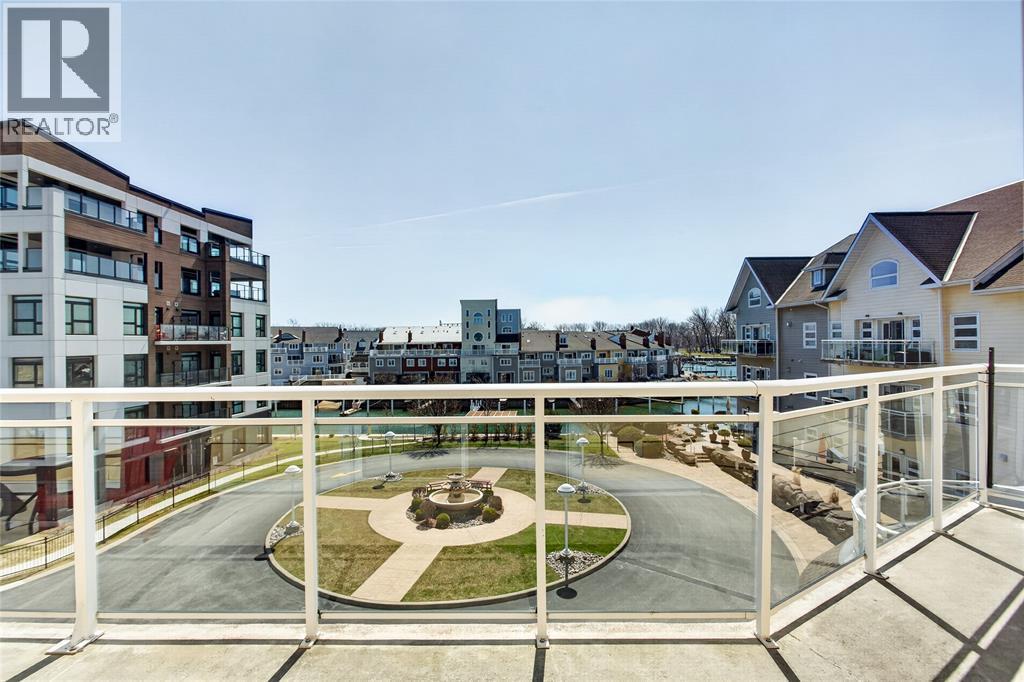 1550 Venetian Boulevard Unit# 310, Point Edward, ON - Outdoor With Balcony