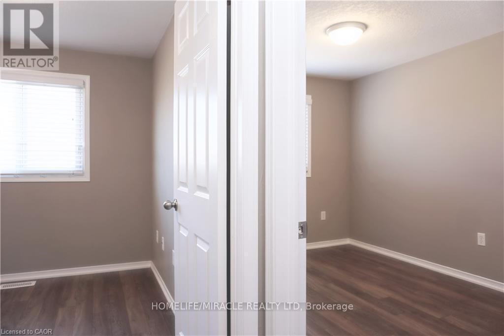 40 Madeleine Street, Kitchener, ON
