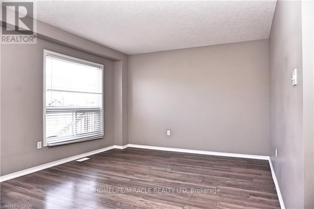 40 Madeleine Street, Kitchener, ON
