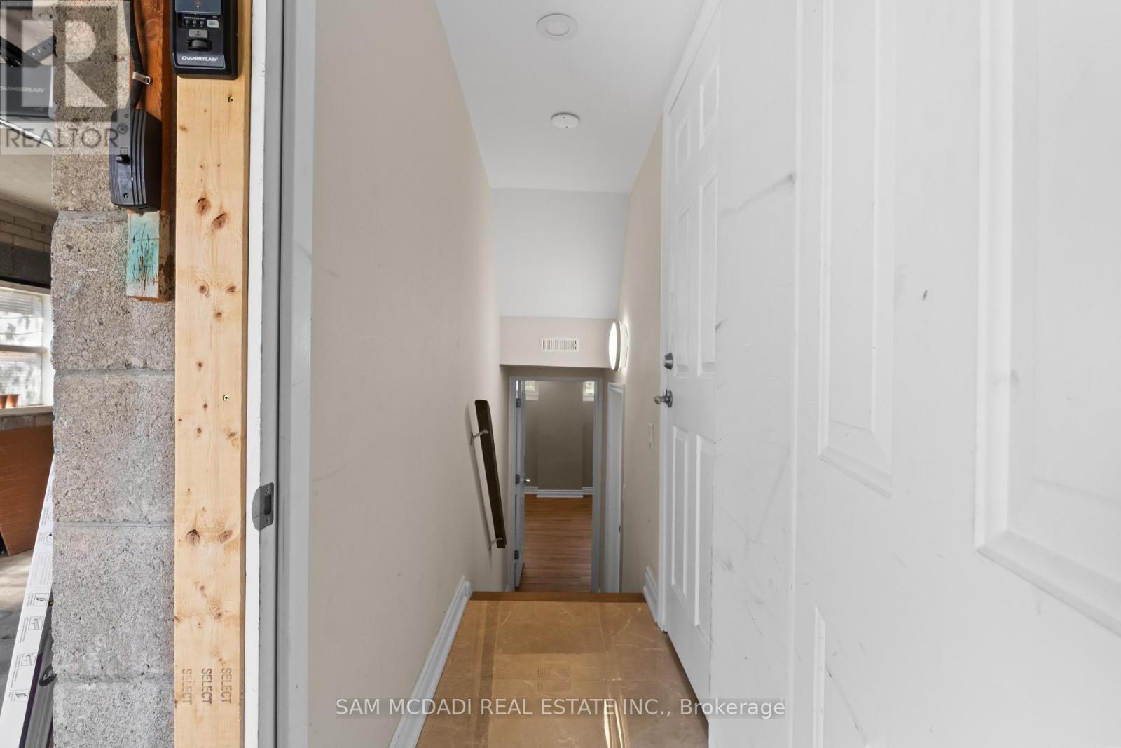 1821 Christopher Road, Mississauga, ON - Indoor Photo Showing Other Room