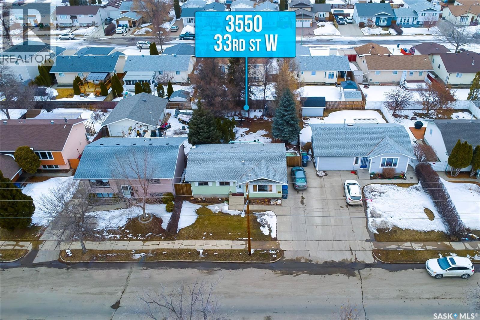 3550 33Rd Street W, Saskatoon, SK - Outdoor With View