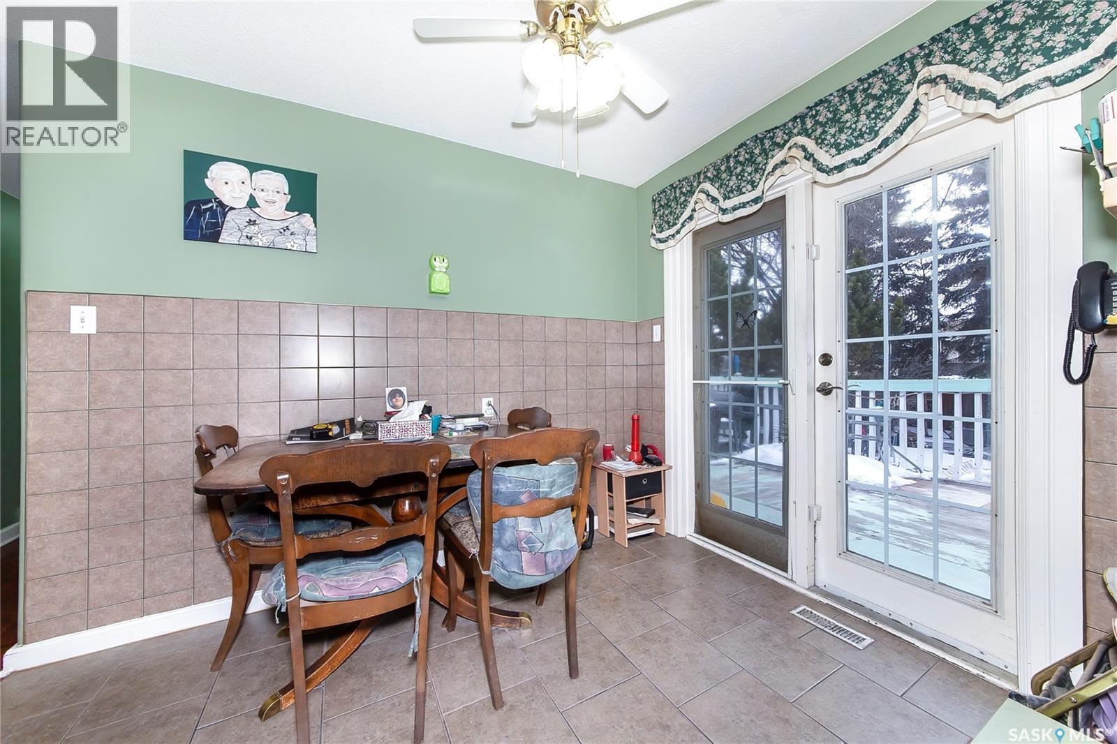 3550 33Rd Street W, Saskatoon, SK - Indoor Photo Showing Other Room