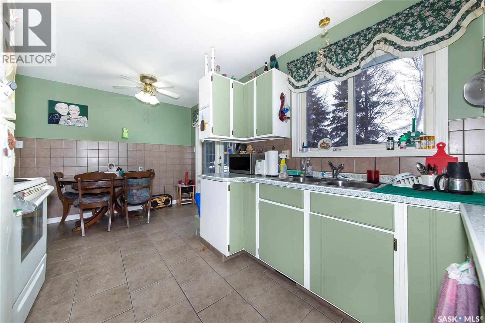 3550 33Rd Street W, Saskatoon, SK - Indoor