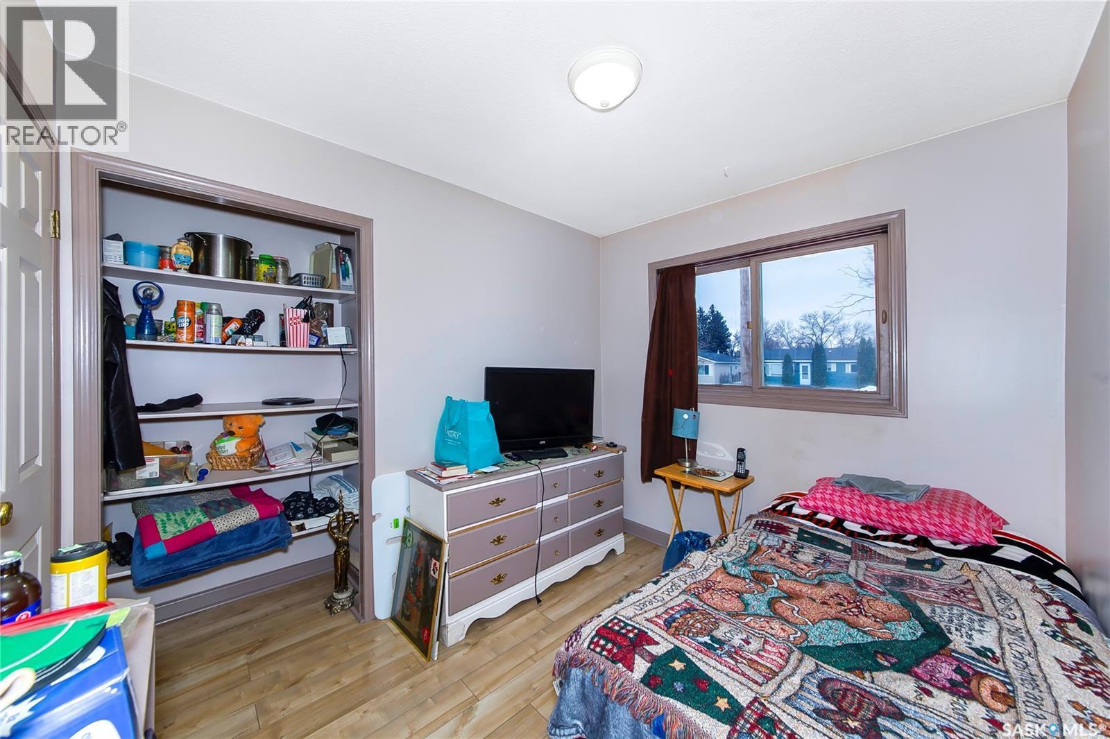3550 33Rd Street W, Saskatoon, SK - Indoor Photo Showing Bedroom