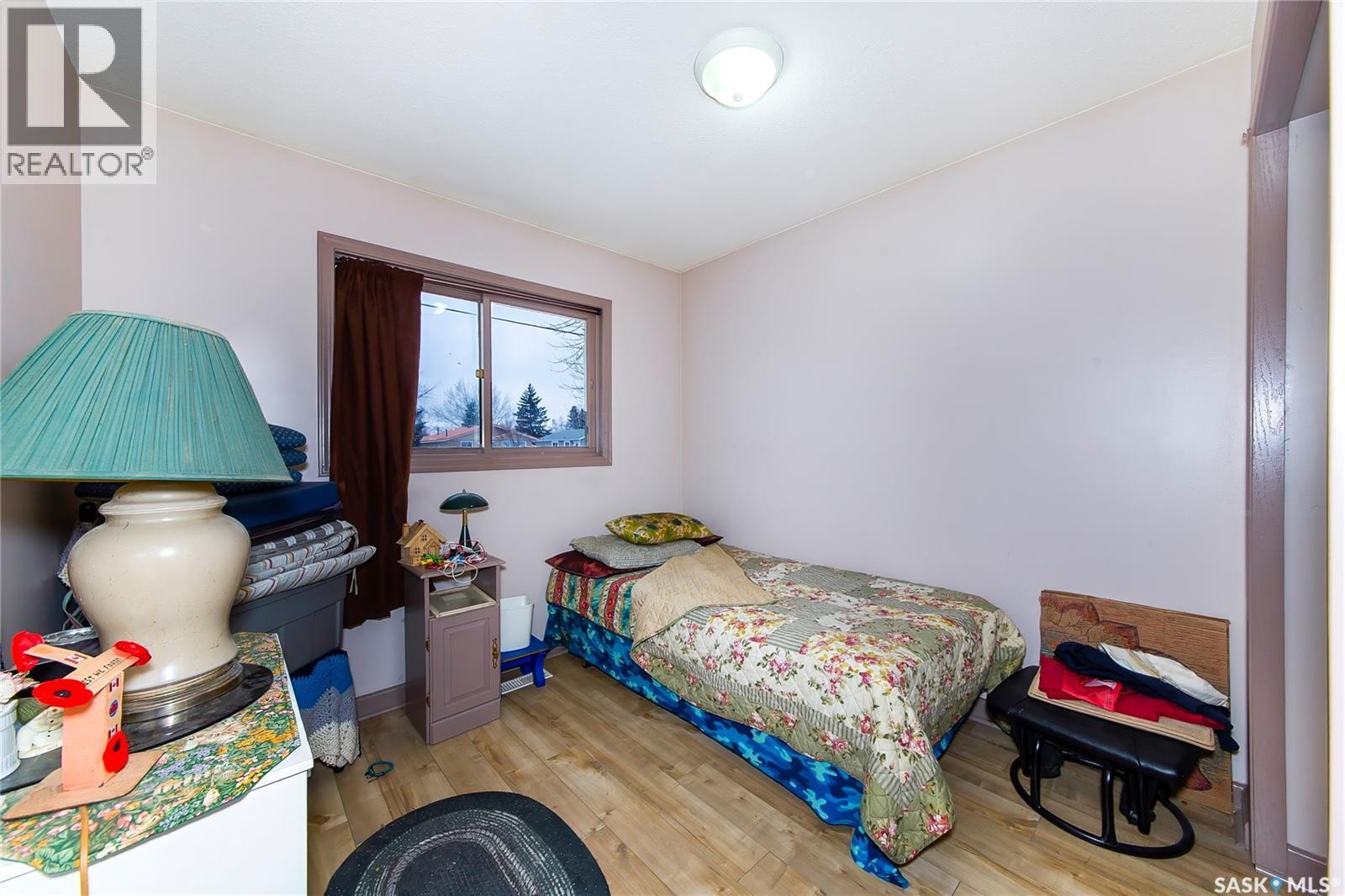 3550 33Rd Street W, Saskatoon, SK - Indoor Photo Showing Bedroom