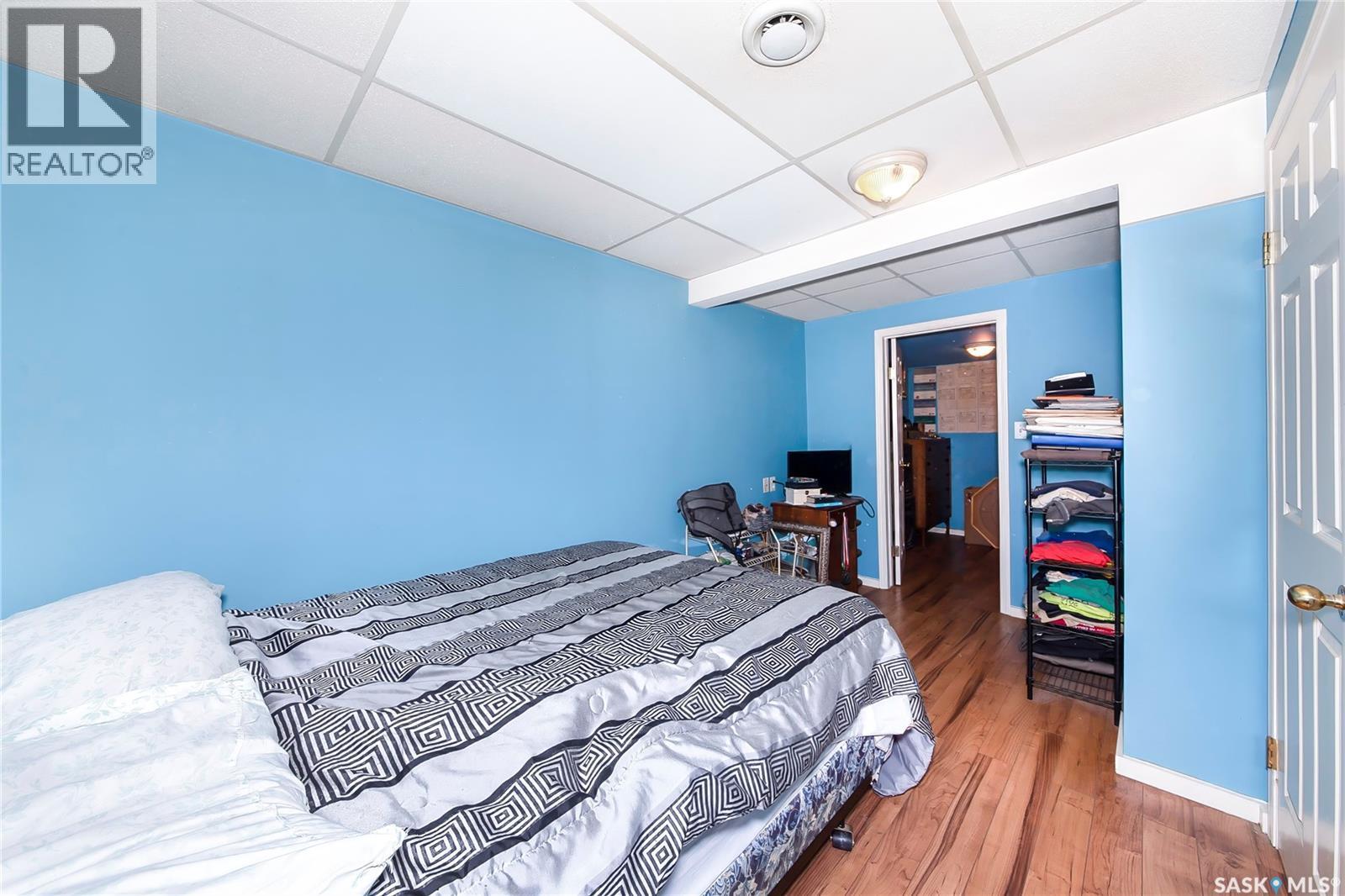 3550 33Rd Street W, Saskatoon, SK - Indoor Photo Showing Bedroom