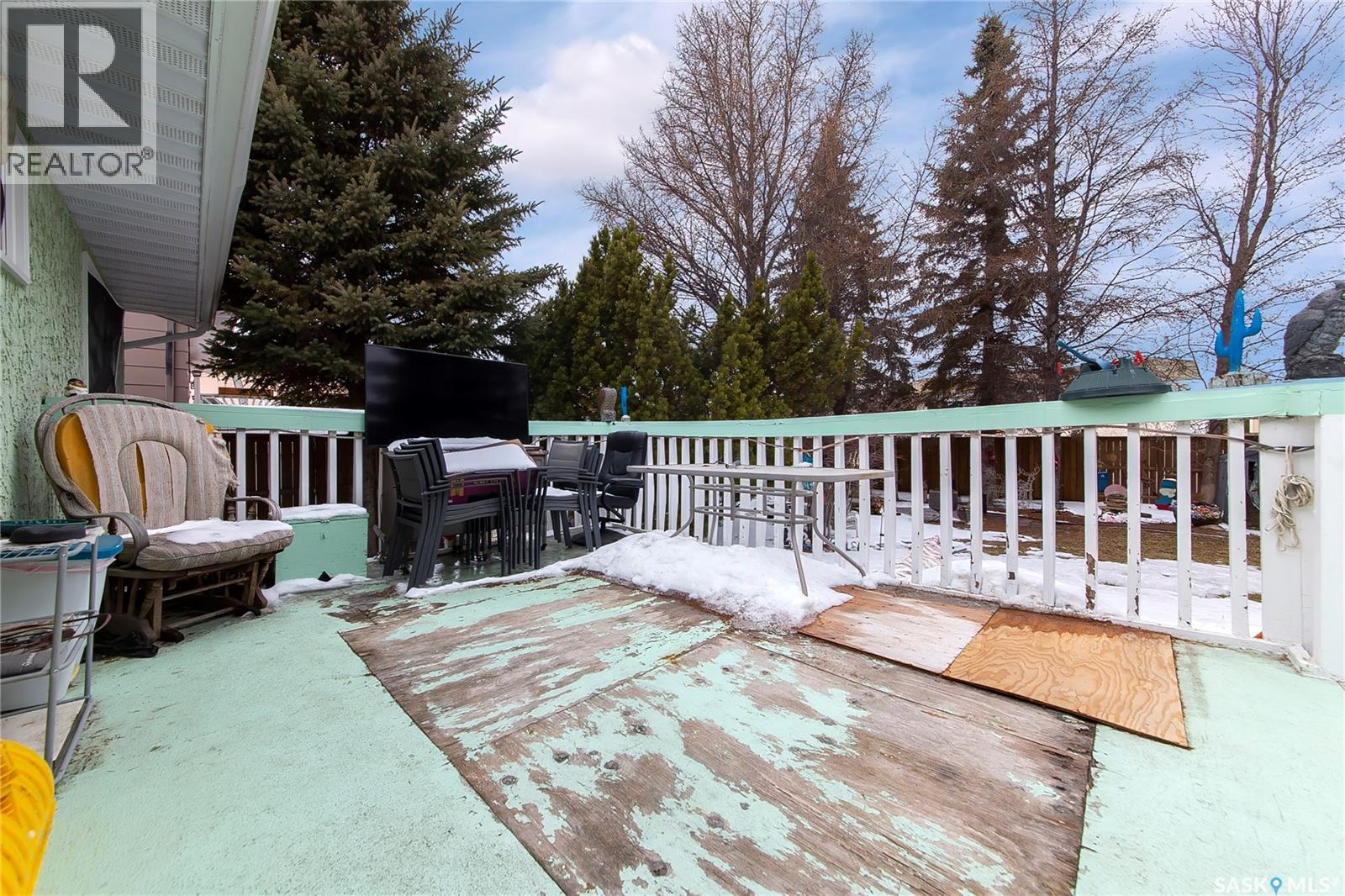 3550 33Rd Street W, Saskatoon, SK - Outdoor With Deck Patio Veranda