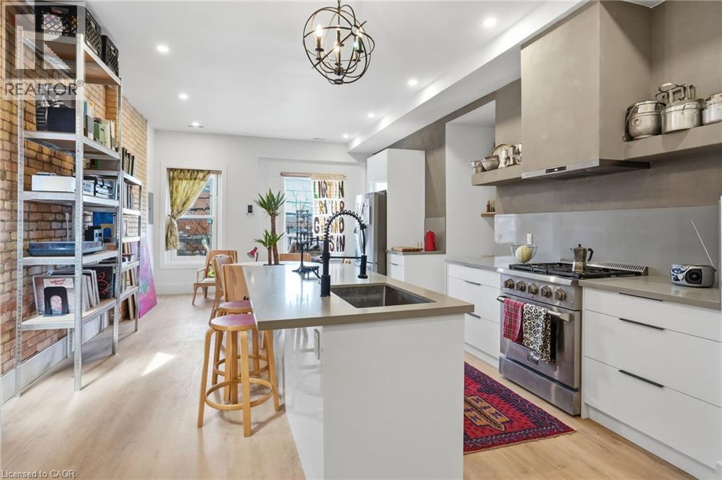 472 Barton Street E Unit# Upper, Hamilton, ON - Indoor Photo Showing Kitchen With Double Sink With Upgraded Kitchen