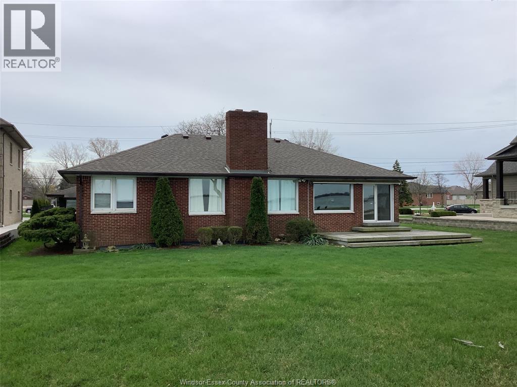 11506 Riverside, Windsor, ON - Outdoor