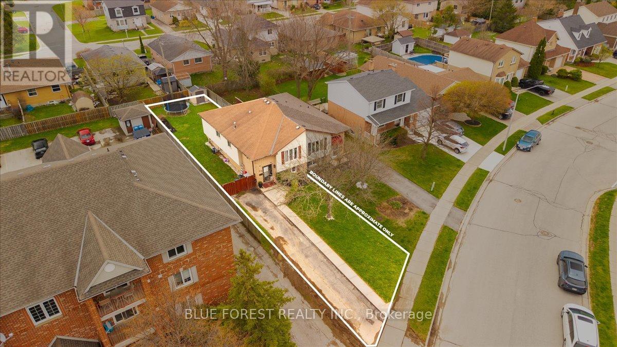 54 Stokes Road, St. Thomas, ON - With View
