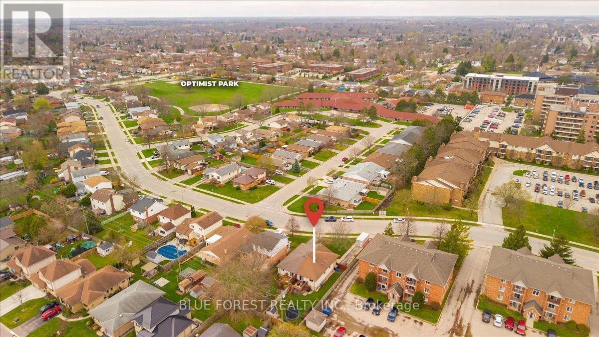 54 Stokes Road, St. Thomas, ON - Outdoor With View