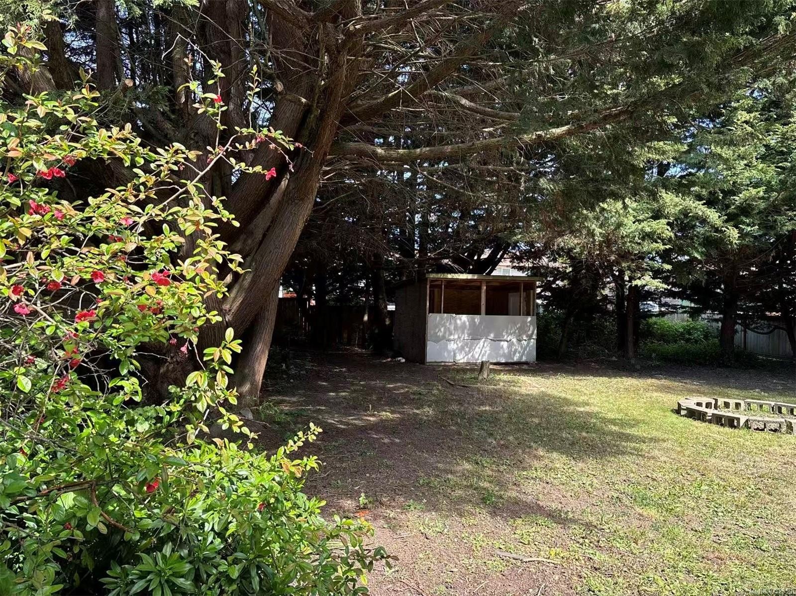 2254 Amherst Ave, Sidney, BC