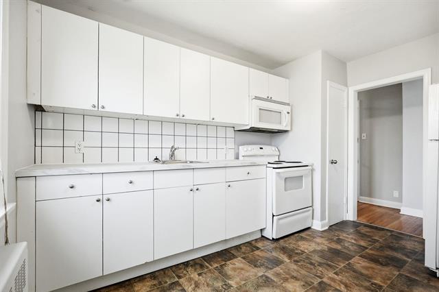 240 Jamison Ave, Winnipeg, MB