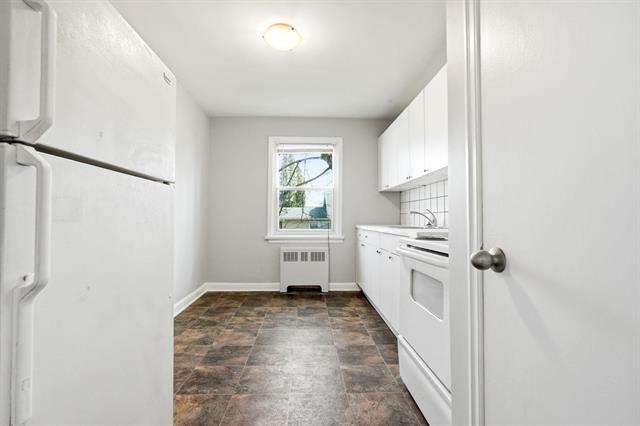 240 Jamison Ave, Winnipeg, MB