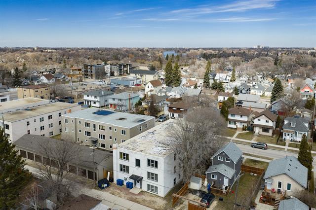 240 Jamison Ave, Winnipeg, MB