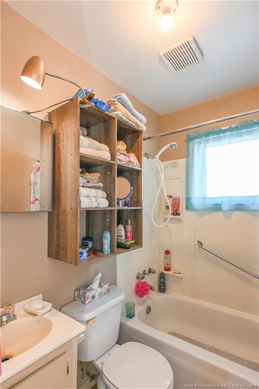 11 Haut-Shippagan Rd, Haut-Shippagan, NB