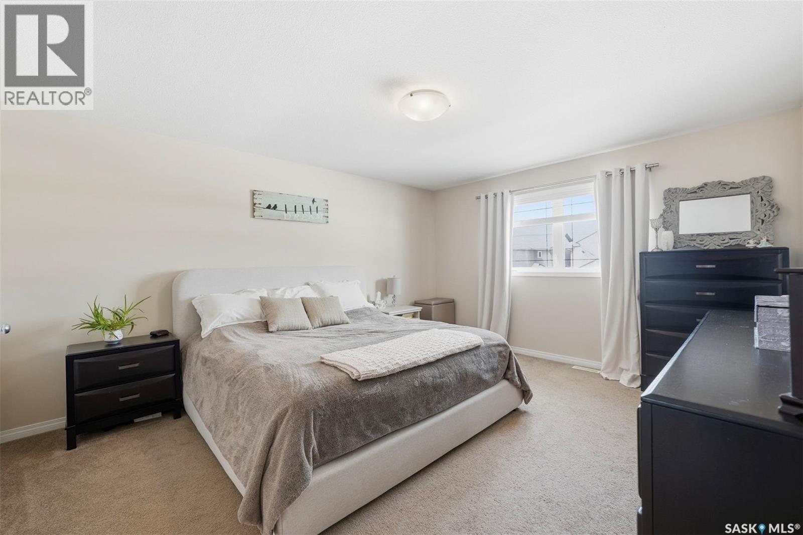 1218 Rempel Crescent, Saskatoon, SK - Indoor Photo Showing Bedroom