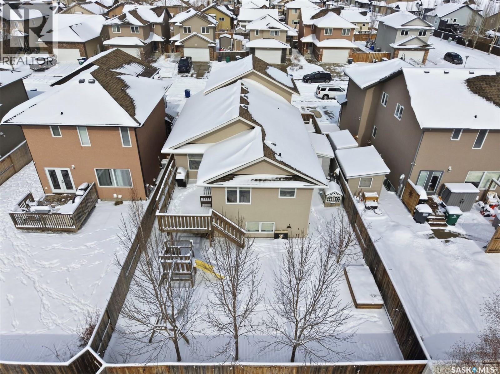 1218 Rempel Crescent, Saskatoon, SK - Outdoor