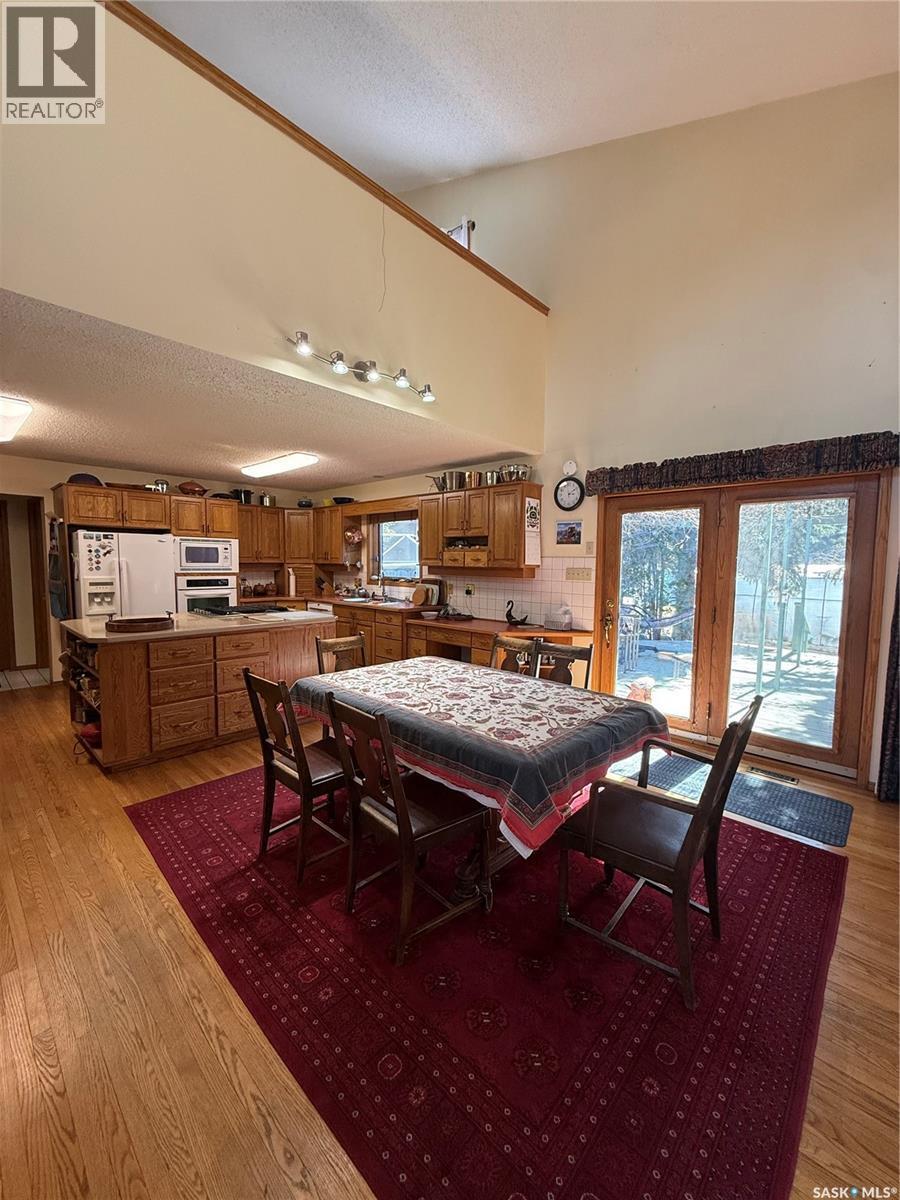 230 Baker Place, Saskatoon, SK - Indoor