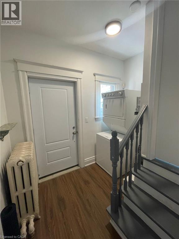 Shared entry commong area and coin laundry - 100 Dunsmure Road Unit# 2, Hamilton, ON - Indoor Photo Showing Other Room
