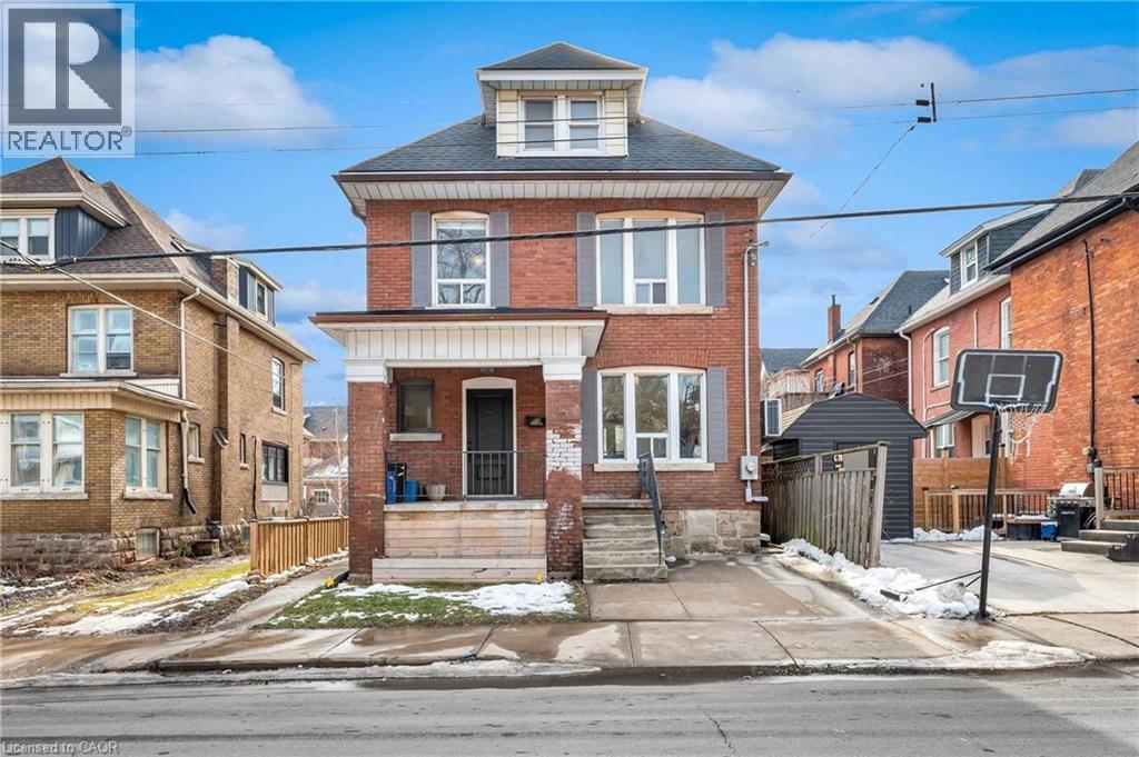 100 Dunsmure Road Unit# 2, Hamilton, ON - Outdoor