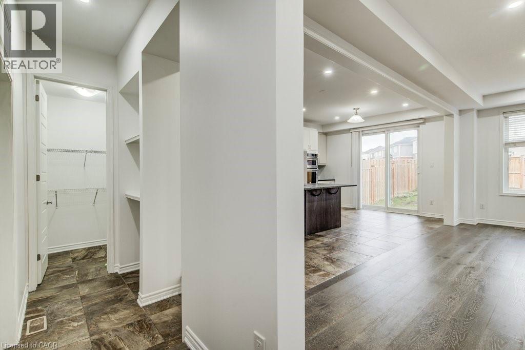 11 Compass Trail, Cambridge, ON - Indoor Photo Showing Other Room