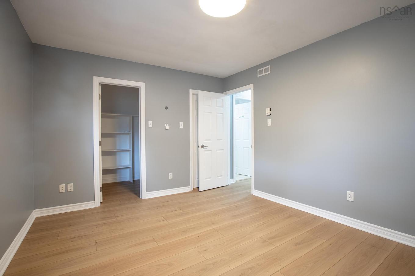 40 Roy Crescent, Bedford, NS