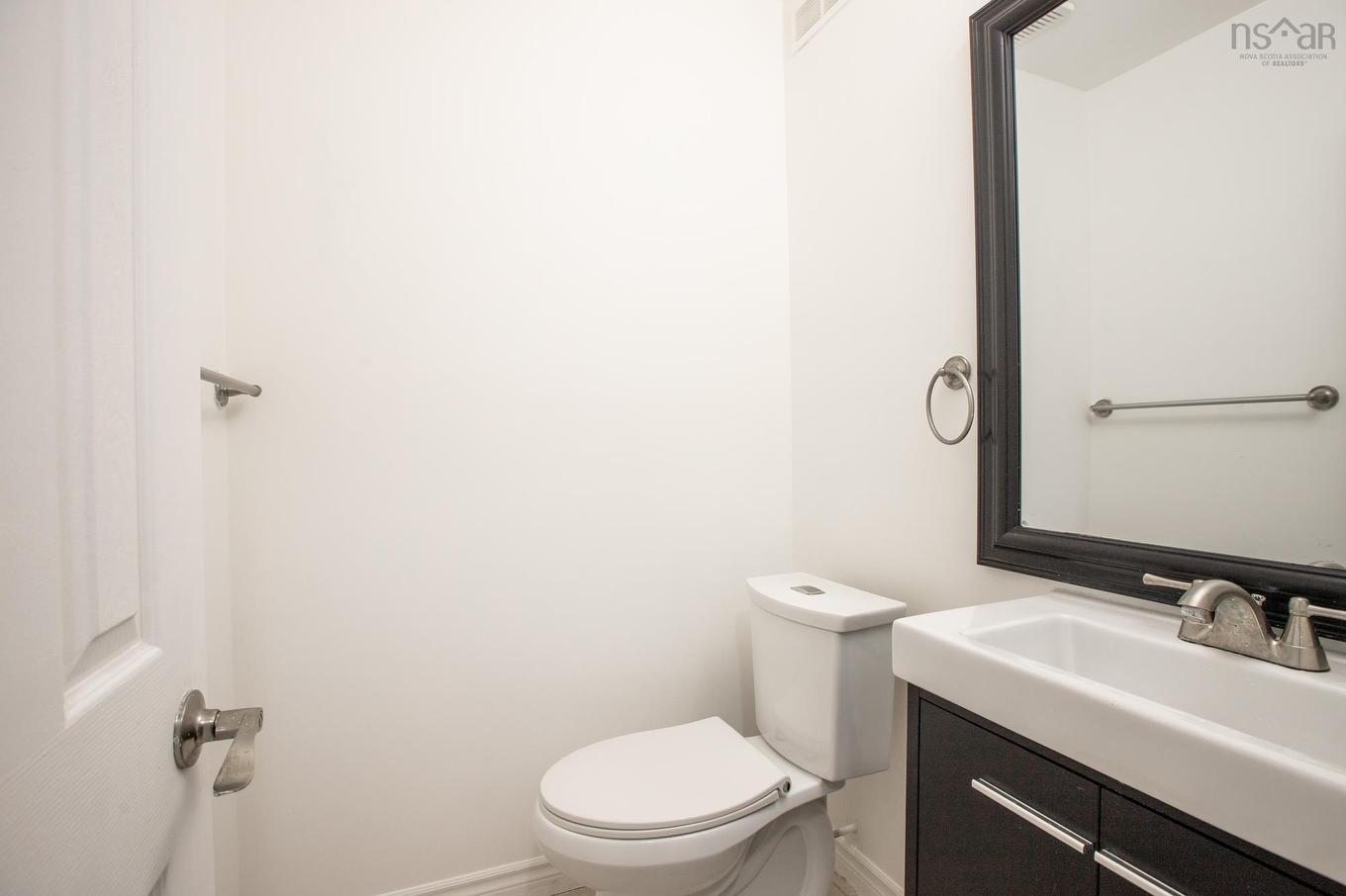 40 Roy Crescent, Bedford, NS