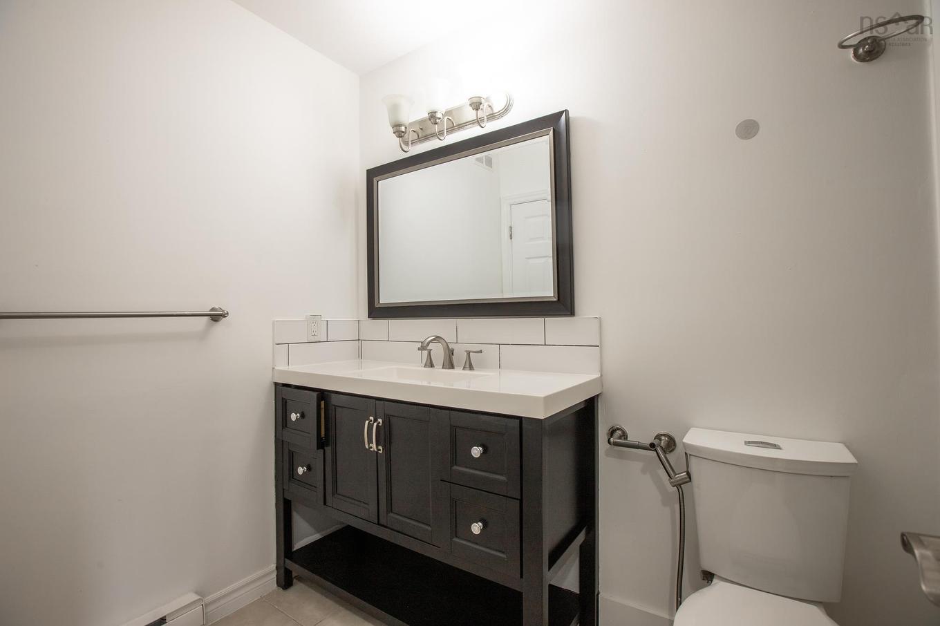 40 Roy Crescent, Bedford, NS