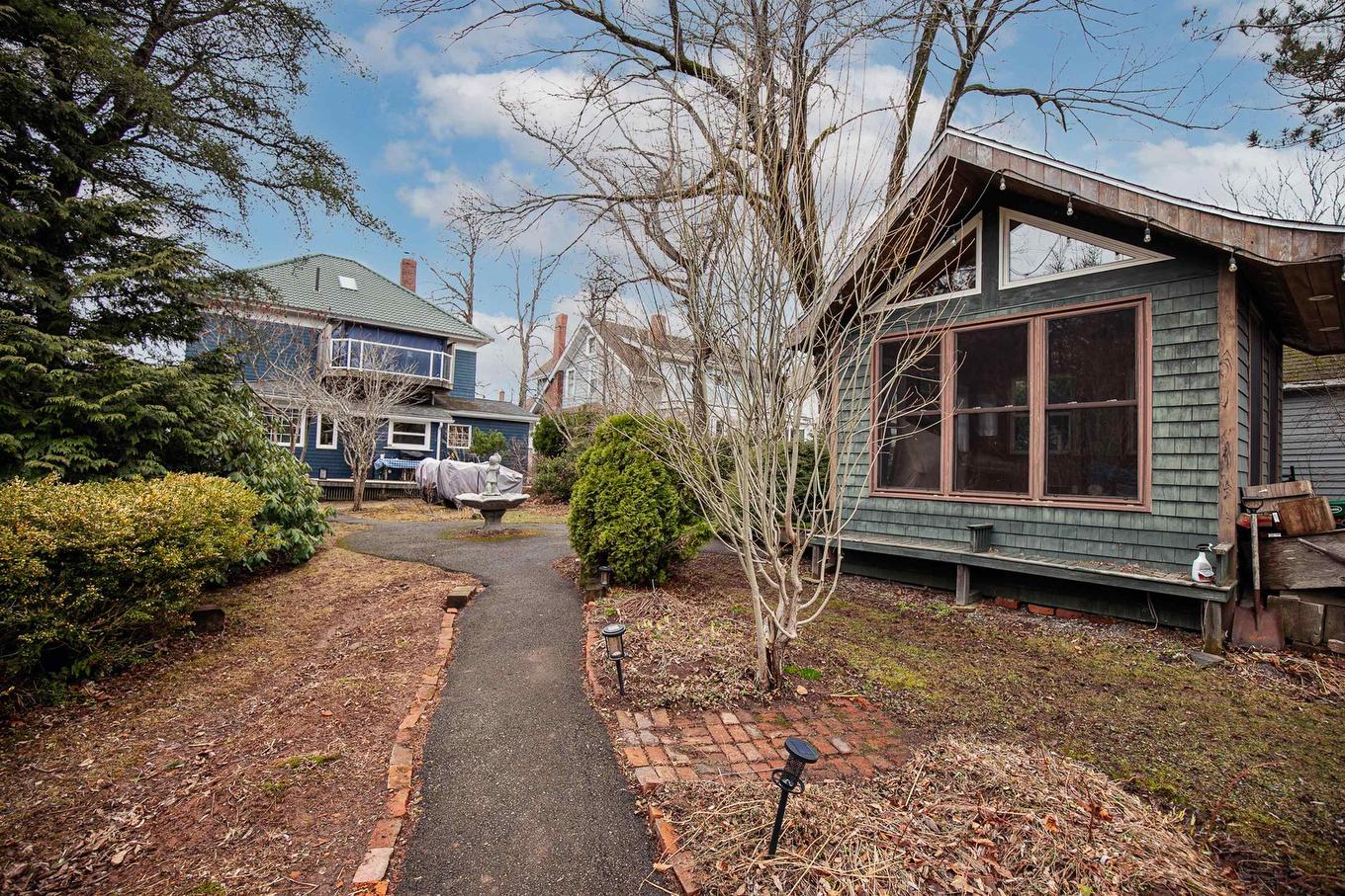 48 Rupert Street, Amherst, NS