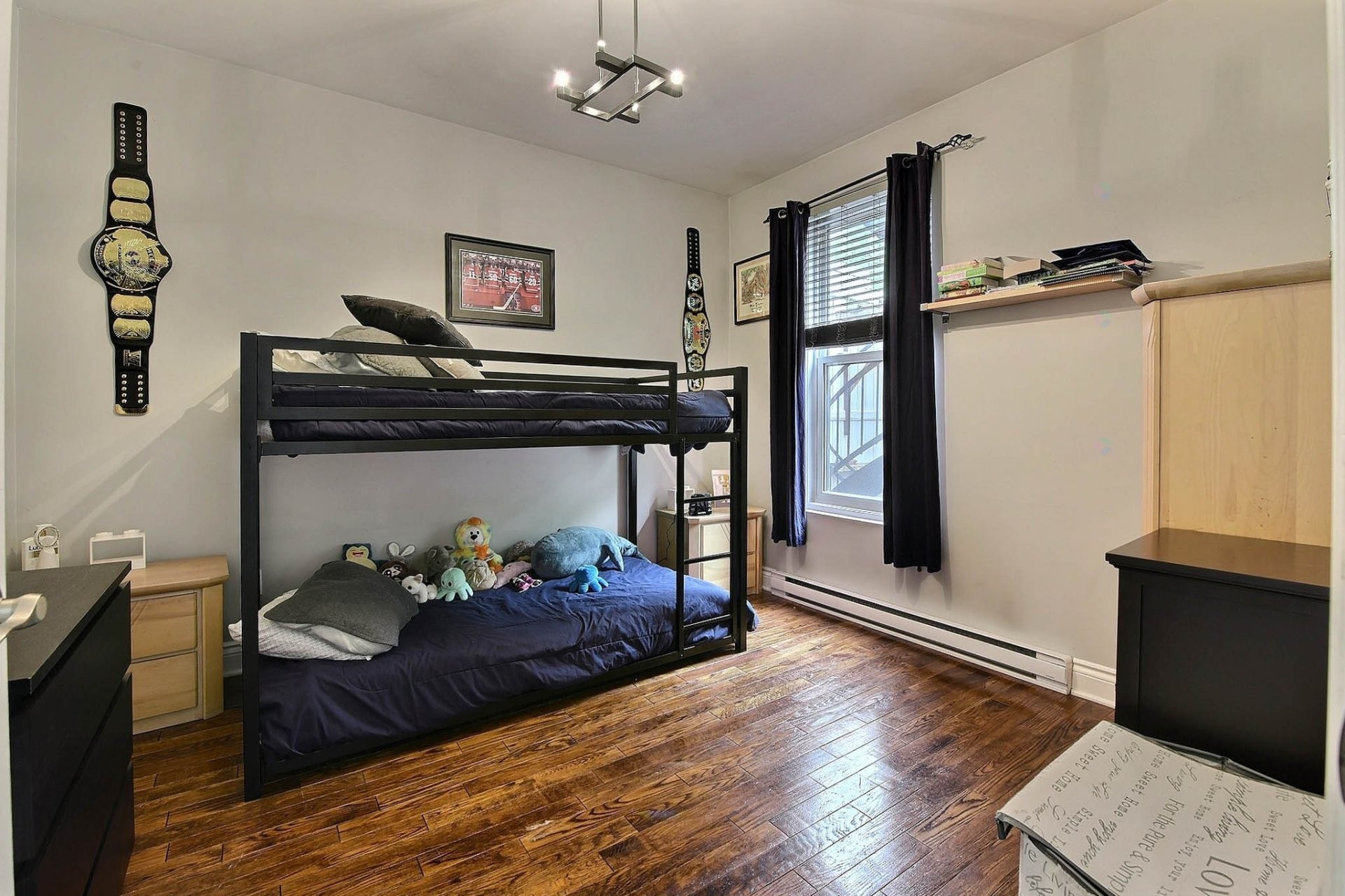 Bedroom - 6067 Rue Waverly, Montréal (Le Plateau-Mont-Royal), QC - Indoor Photo Showing Bedroom