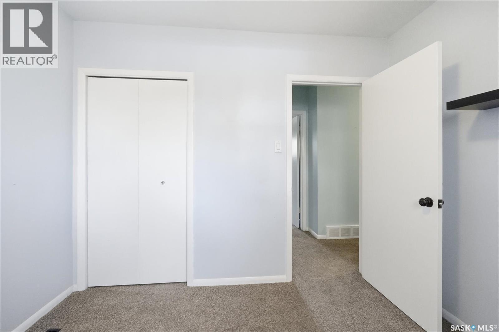 2609 Cascade Street, Saskatoon, SK - Indoor Photo Showing Other Room