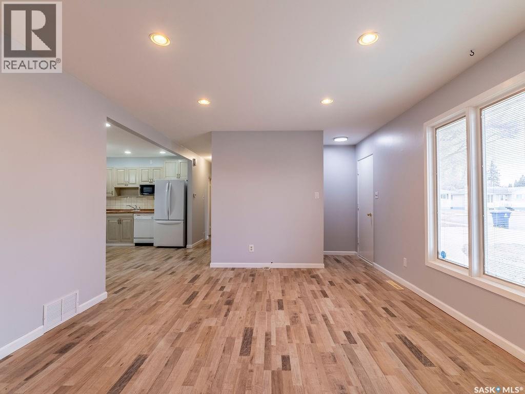 2518 Tomlinson Crescent, Saskatoon, SK - Indoor Photo Showing Other Room