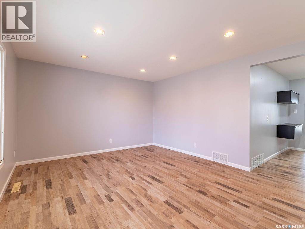 2518 Tomlinson Crescent, Saskatoon, SK - Indoor Photo Showing Other Room