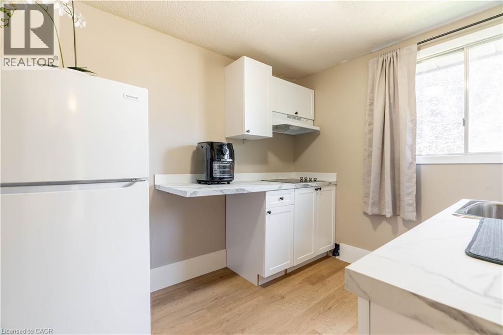 232 Cedarwoods Crescent, Kitchener, ON - Indoor