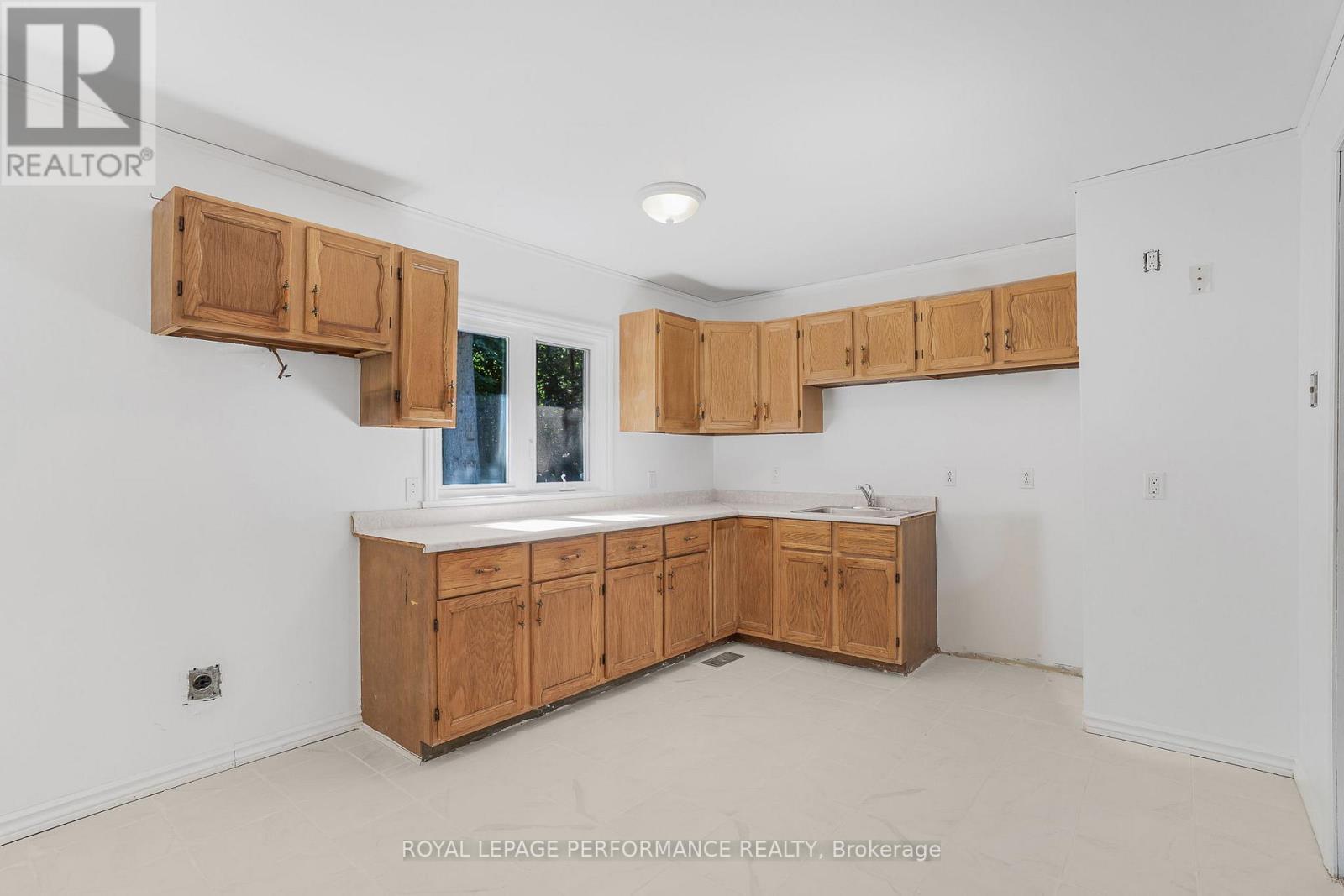 69 Home Avenue, Champlain, ON - Indoor Photo Showing Kitchen