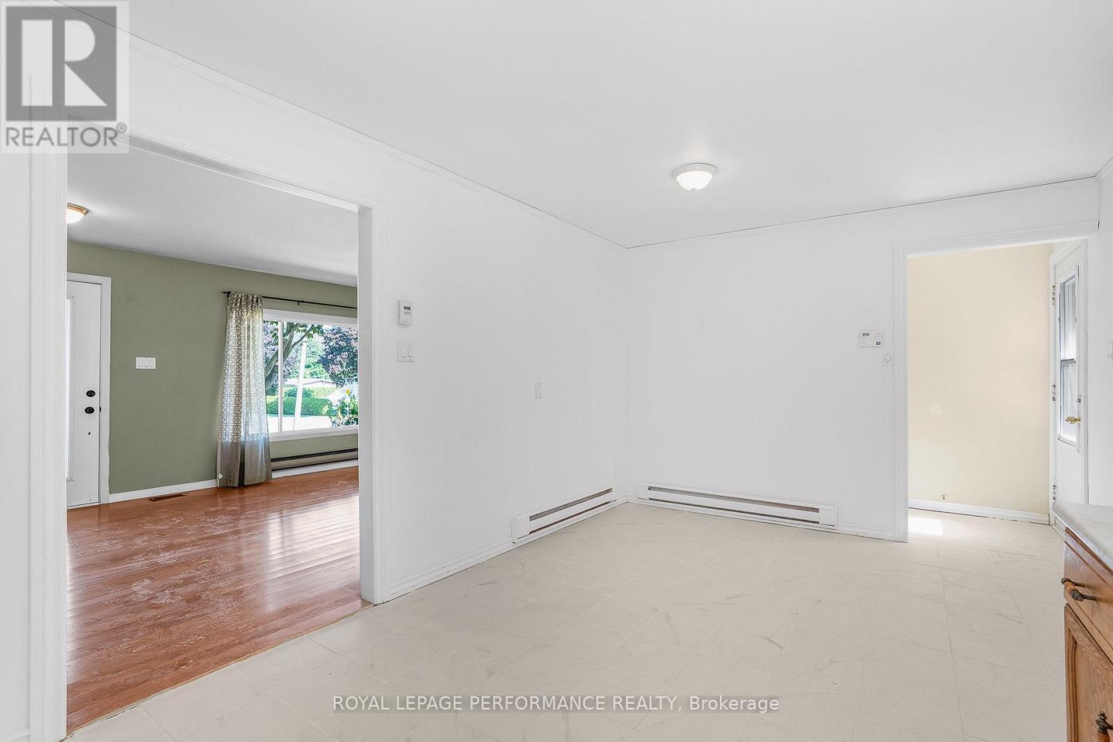 69 Home Avenue, Champlain, ON - Indoor Photo Showing Other Room