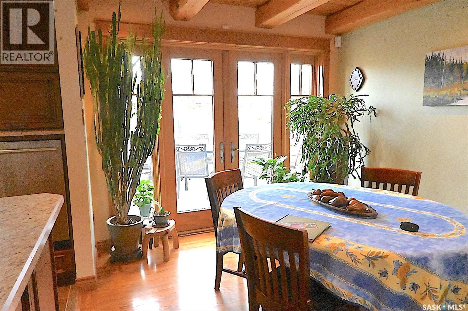 18 Rupert Drive, Saskatoon, SK - Indoor Photo Showing Dining Room