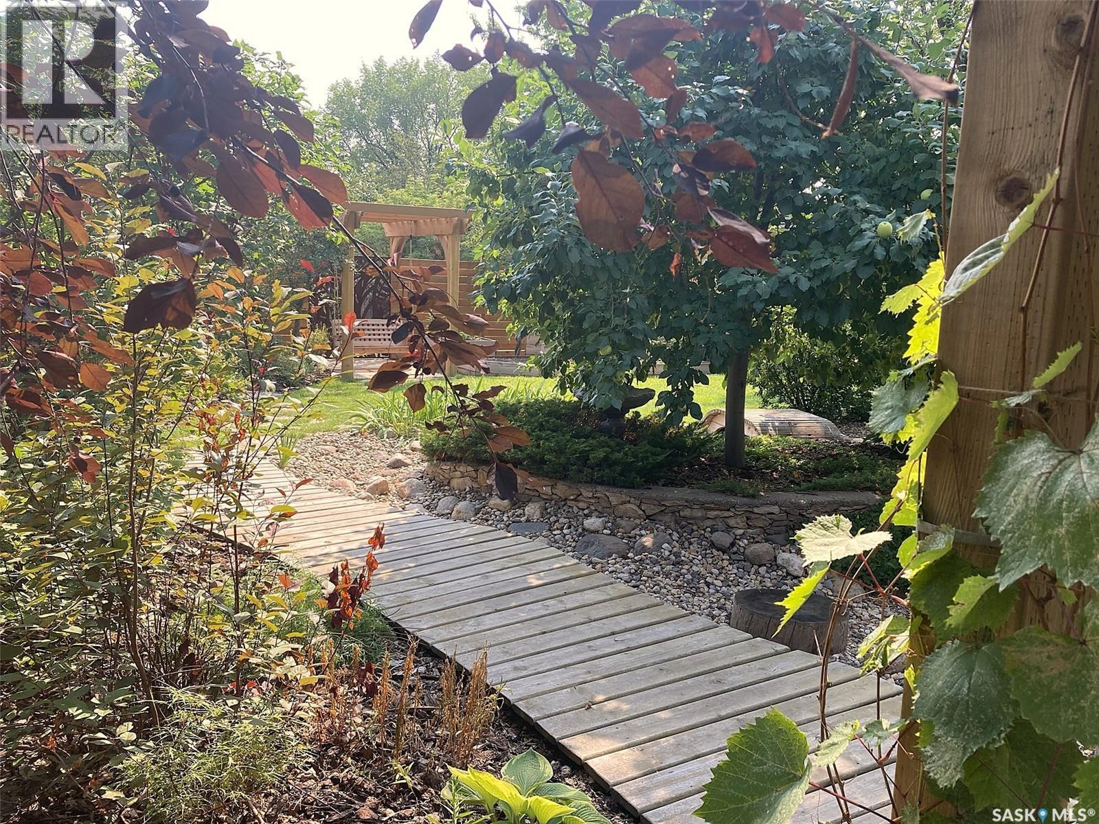 18 Rupert Drive, Saskatoon, SK - Outdoor With Deck Patio Veranda