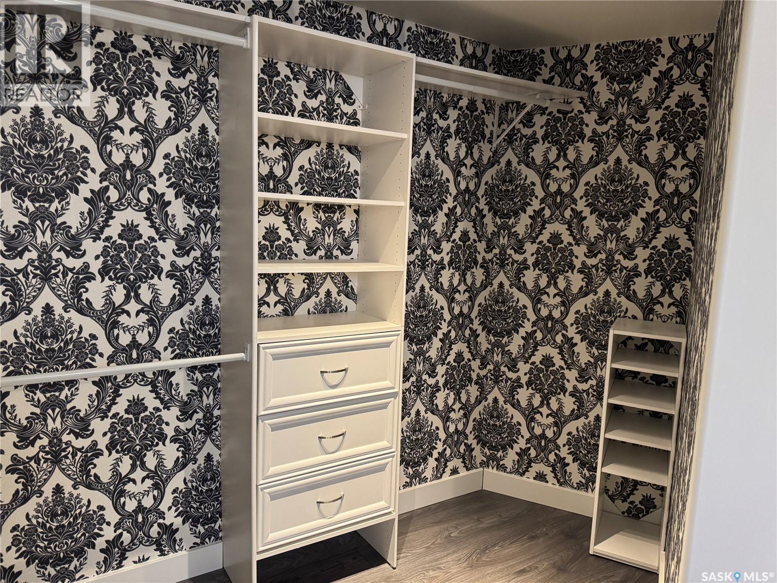 1118 Paton Lane, Saskatoon, SK - Indoor