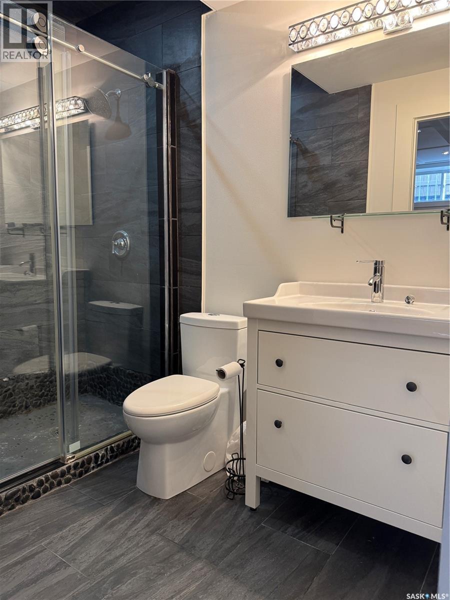 1118 Paton Lane, Saskatoon, SK - Indoor Photo Showing Bathroom