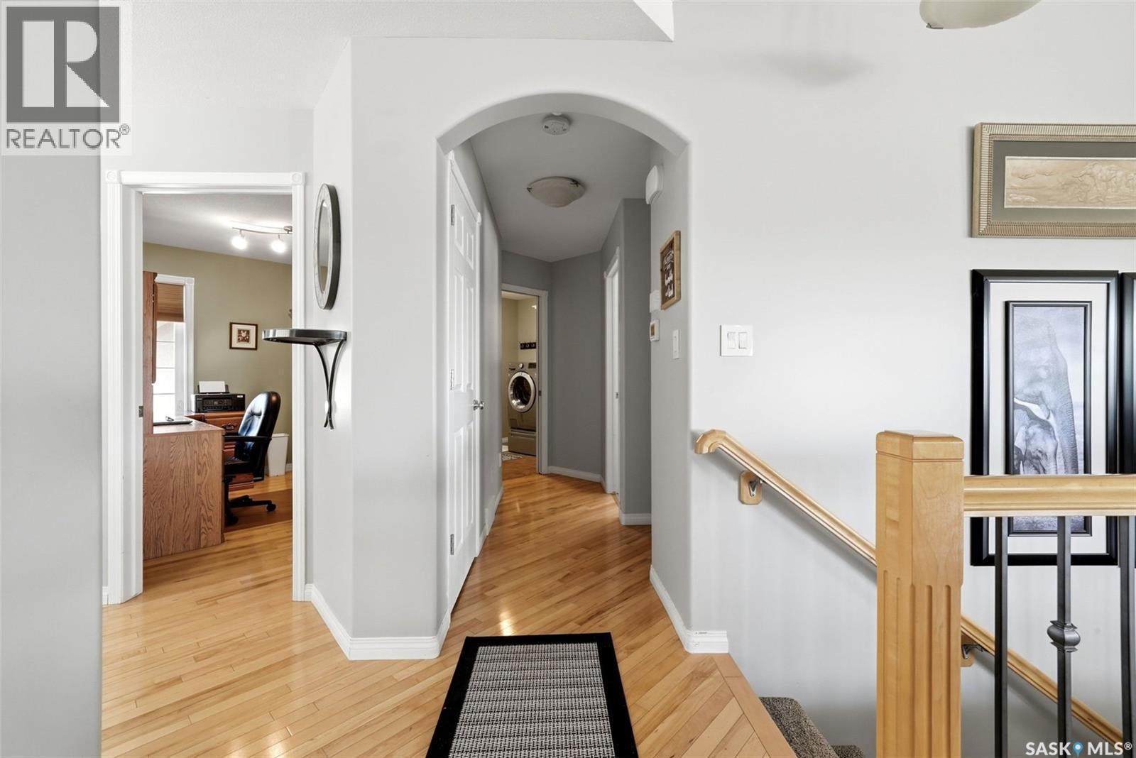 5 Corbin Bay, Grand Coulee, SK - Indoor Photo Showing Other Room