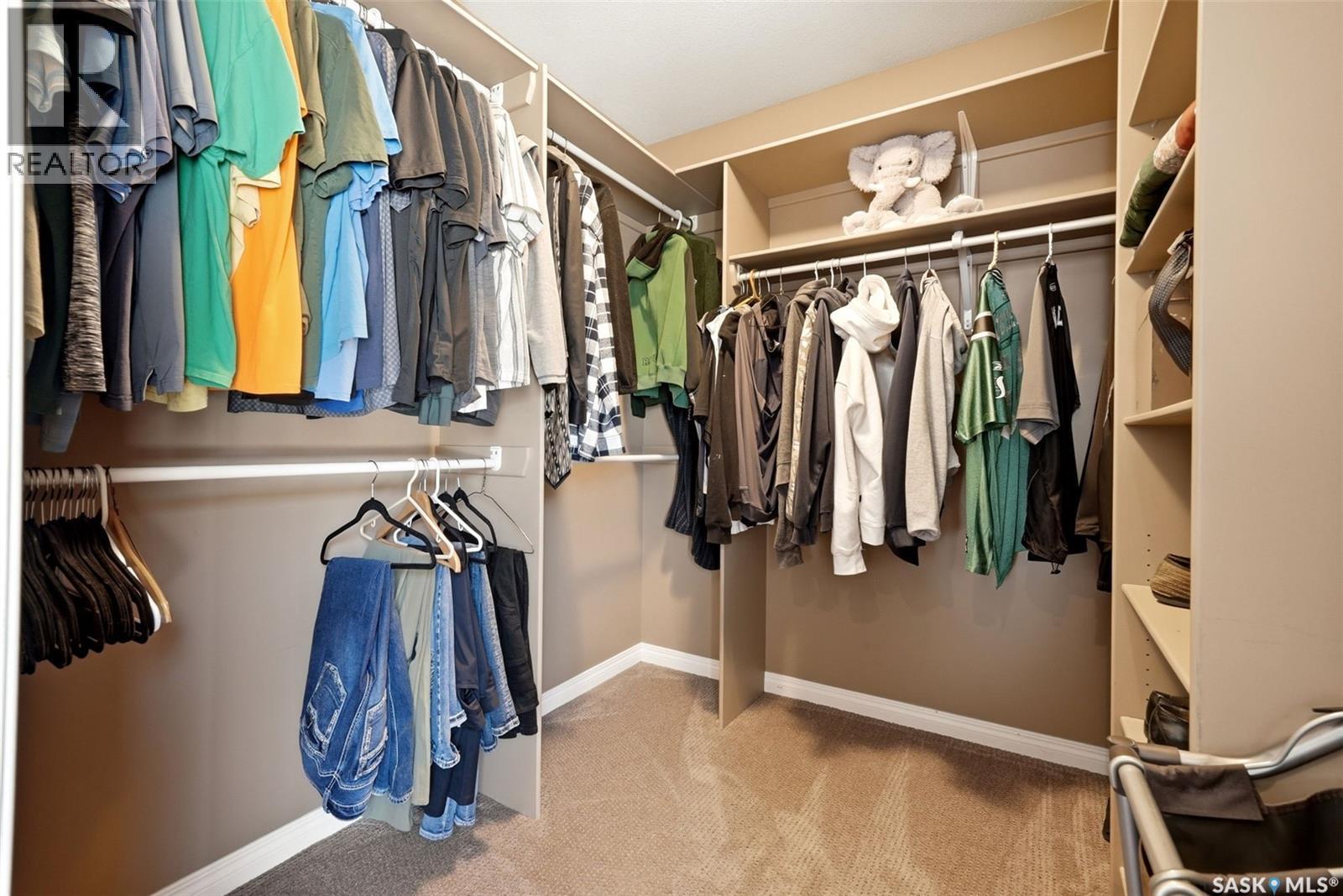 5 Corbin Bay, Grand Coulee, SK - Indoor With Storage