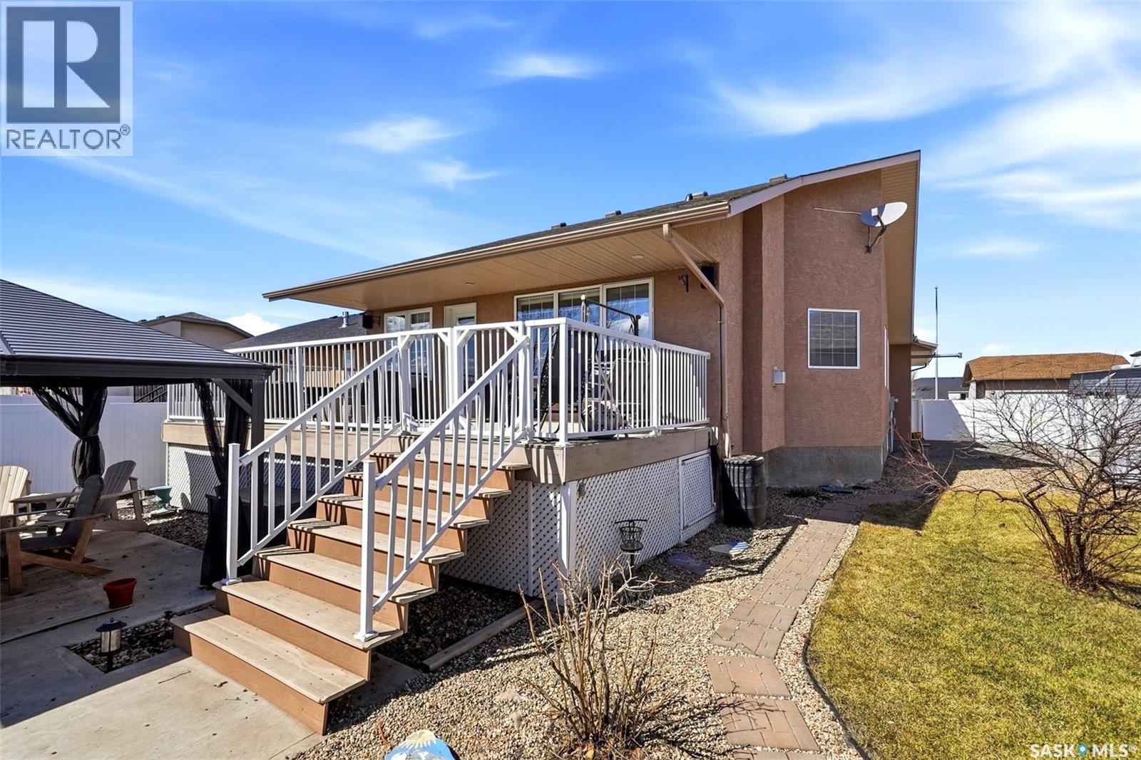 5 Corbin Bay, Grand Coulee, SK - Outdoor With Exterior