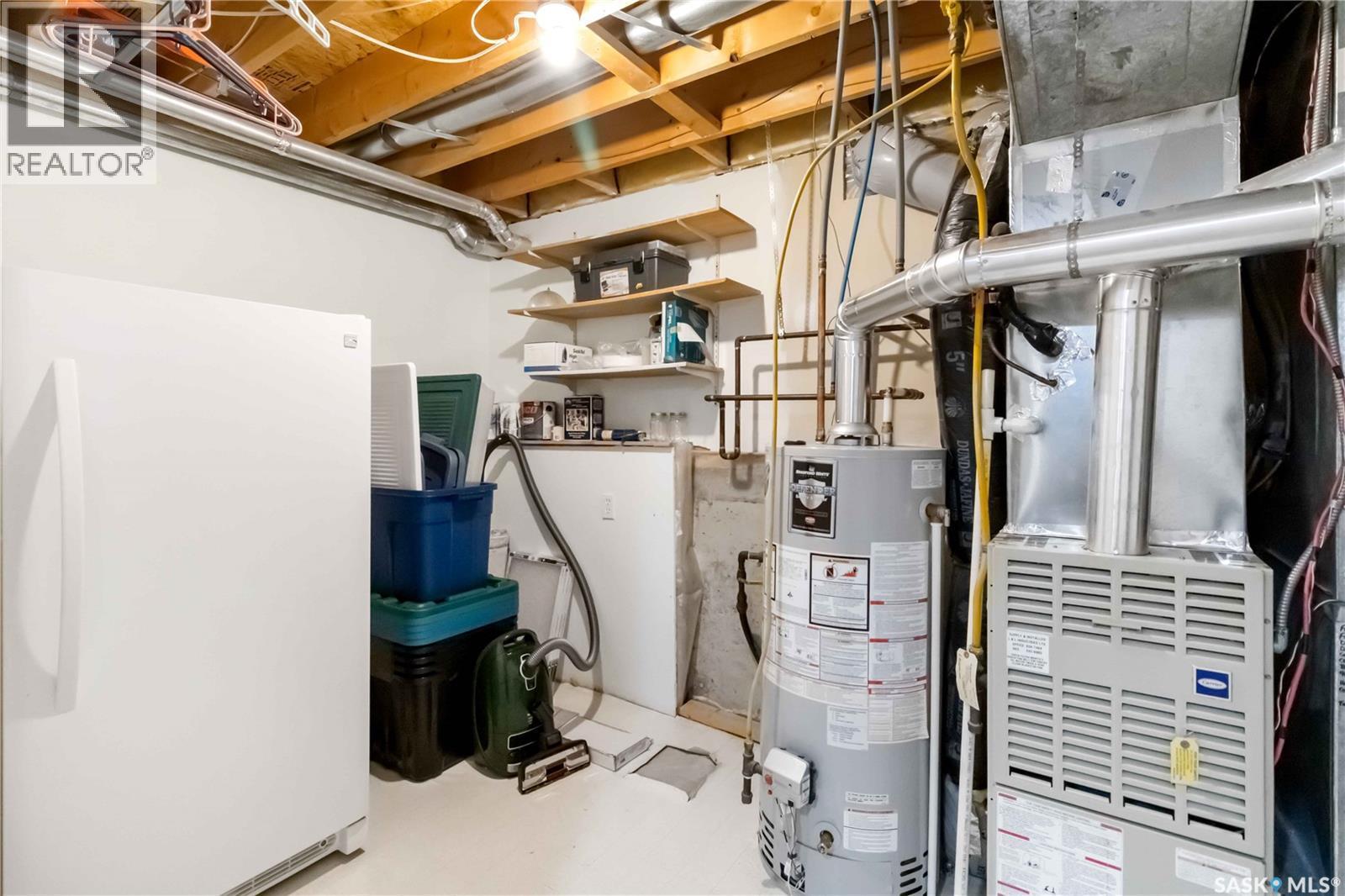 343 Coben Crescent, Saskatoon, SK - Indoor Photo Showing Basement