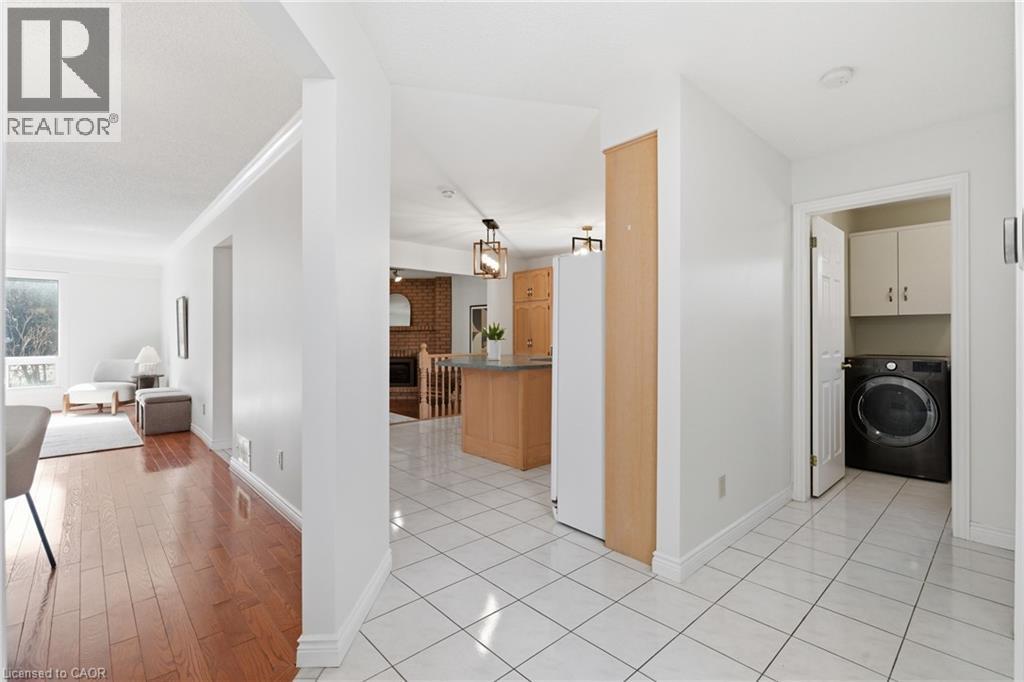 12 Sumner Crescent, Grimsby, ON - Indoor