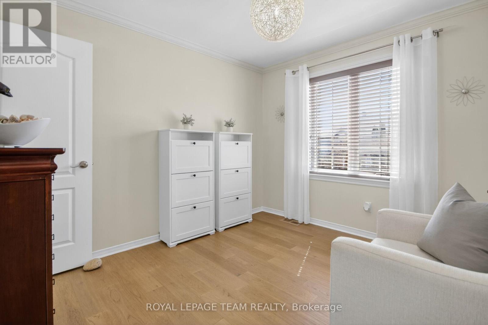 124 Macassa Circle, Ottawa, ON - Indoor