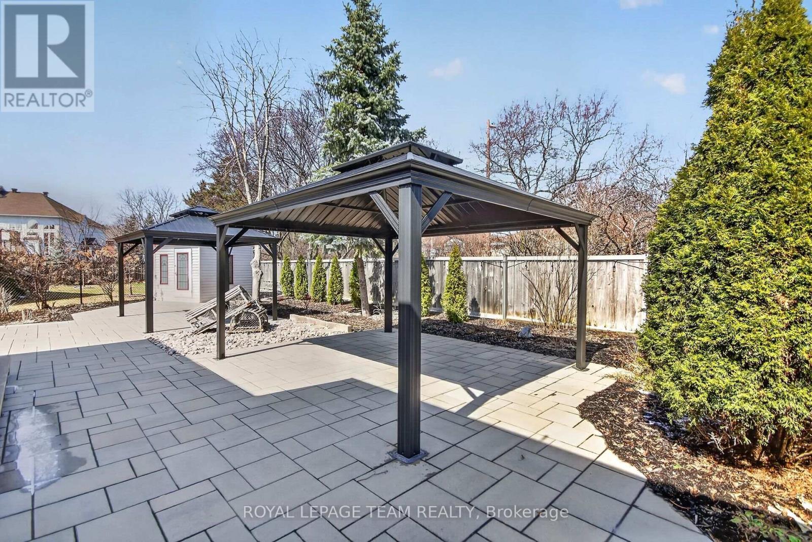 124 Macassa Circle, Ottawa, ON - Outdoor