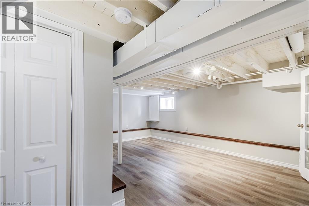 53 East 19Th Street, Hamilton, ON - Indoor Photo Showing Other Room